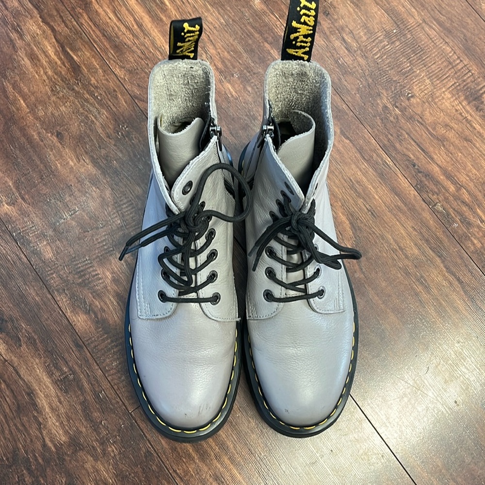 Men's Dr Martens Jadon